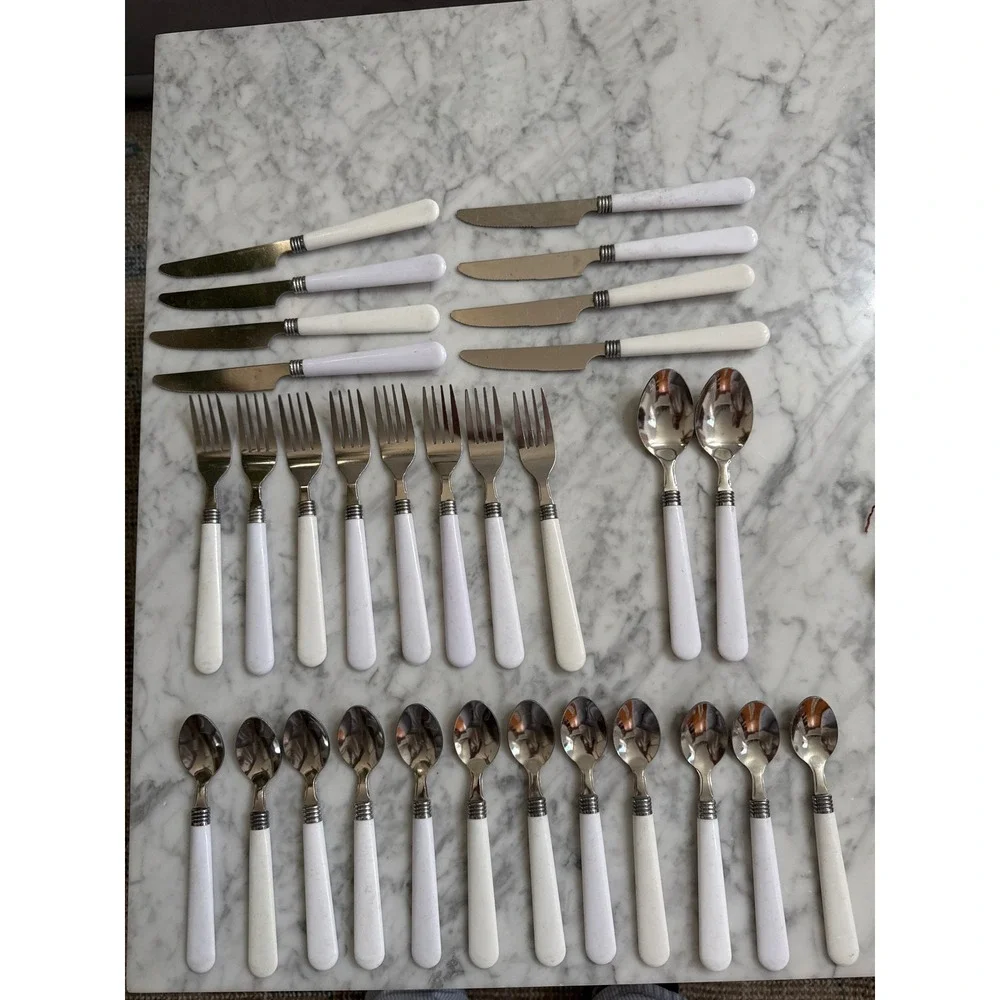 White Resin Handle Stainless Steel 30 pc Flatware Set Knives Forks Spoons Modern